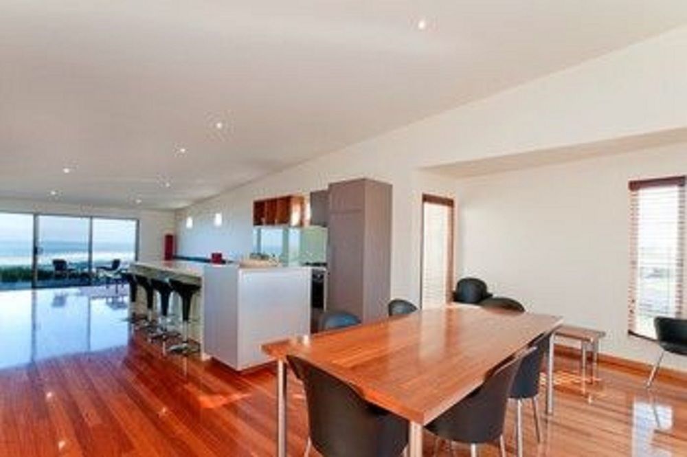 Hearns Beachside Villa 2 Port Fairy Exteriör bild