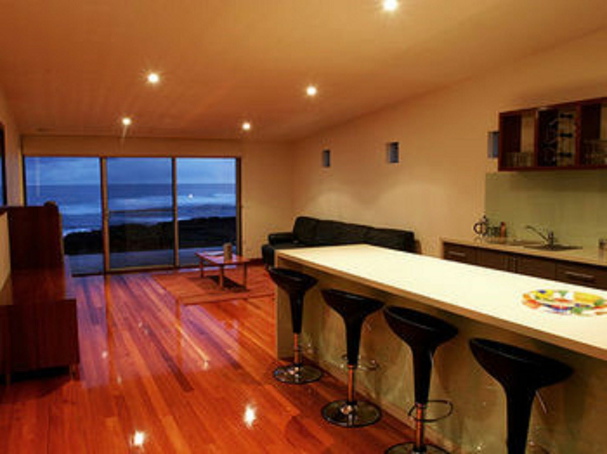 Hearns Beachside Villa 2 Port Fairy Exteriör bild