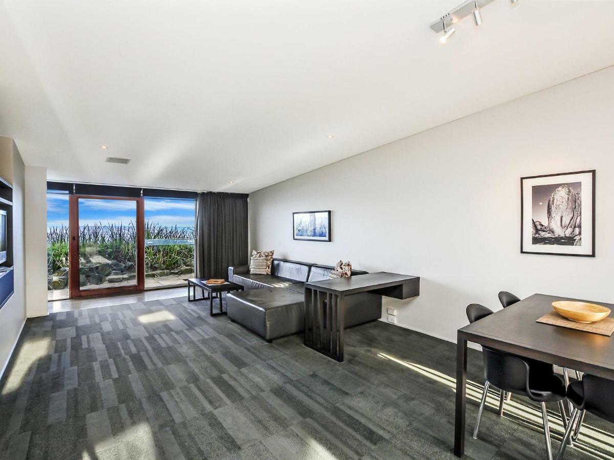 Hearns Beachside Villa 2 Port Fairy Exteriör bild