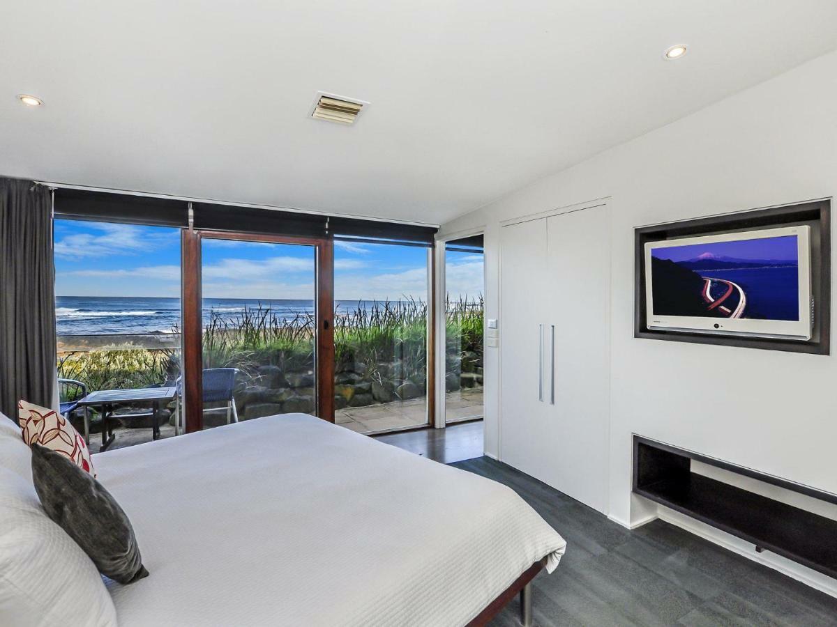Hearns Beachside Villa 2 Port Fairy Exteriör bild